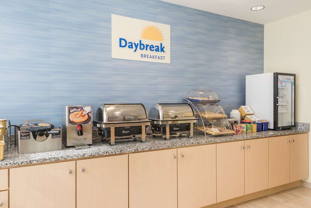 Days Inn By Wyndham Cadiz Facilities photo
